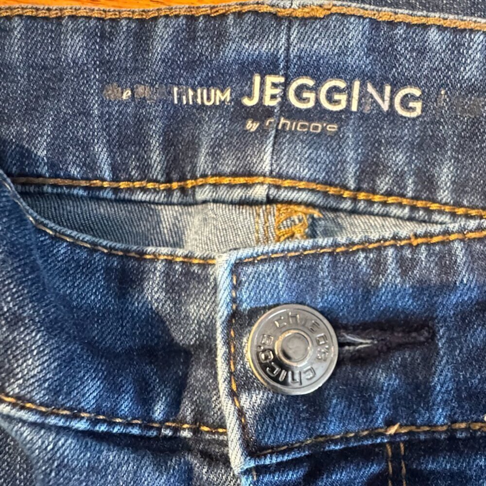 Chico's Jeggings 1.5 reg (Waist: 34-36" stretchy) WJC01 - Picture 5 of 8